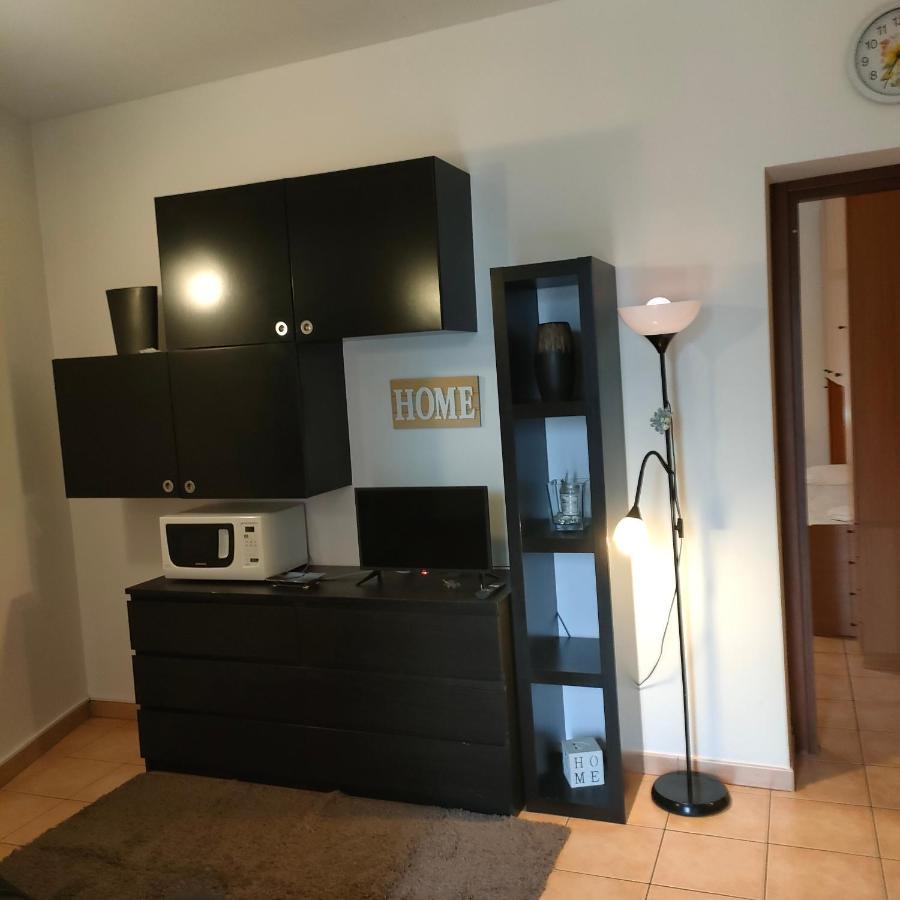 Dolce Milano Apartment Bagian luar foto